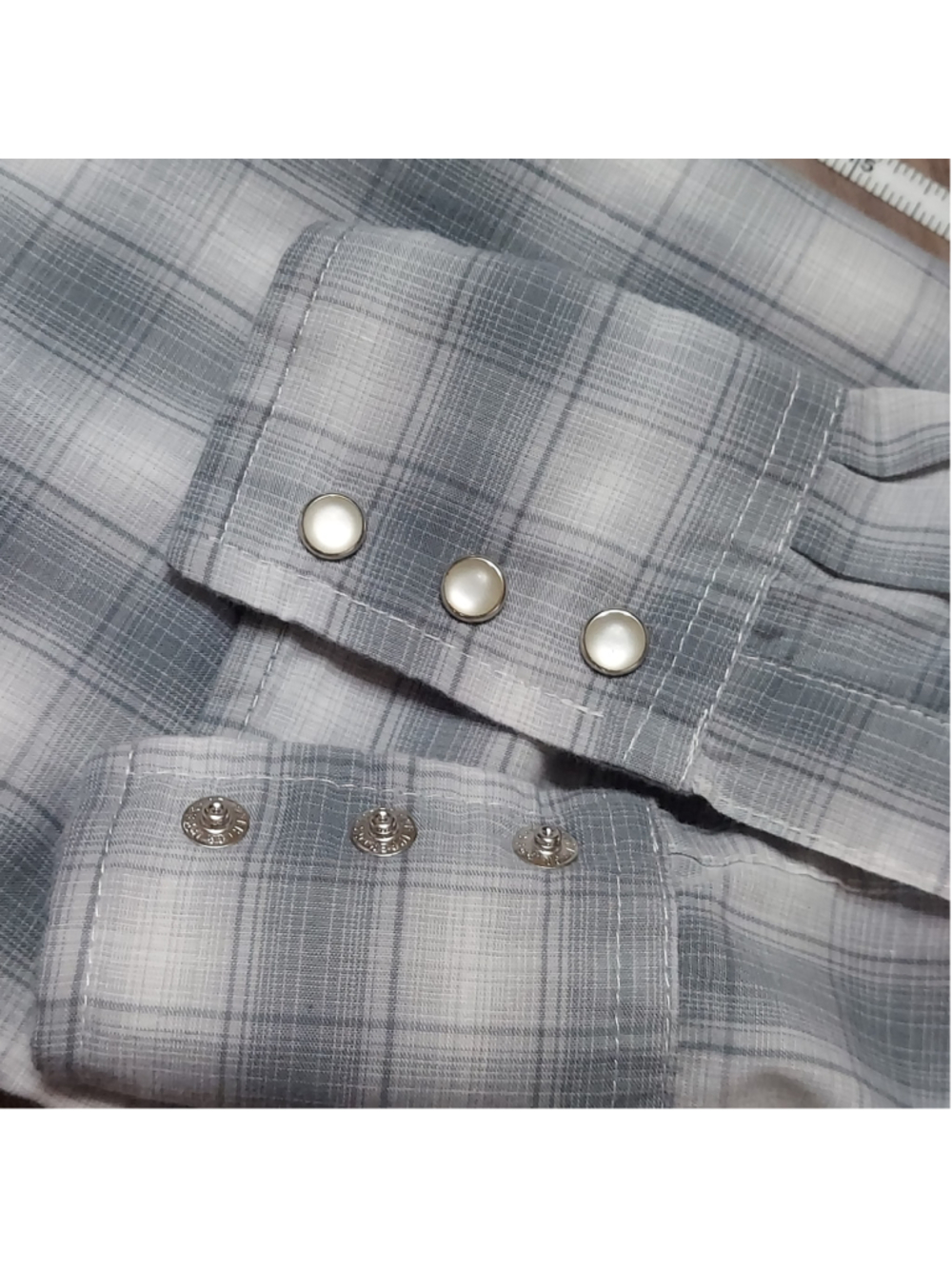 Wrangler Men's Multicolor Plaid Long Sleeve Pearl Snap Western Shirt - Picture 5 of 8